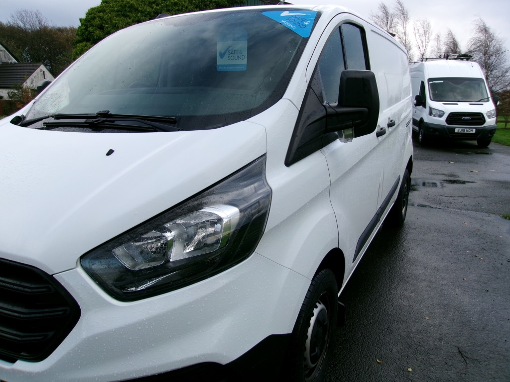 Used Ford Transit Custom 2021 for sale - 76751996: Photo 2