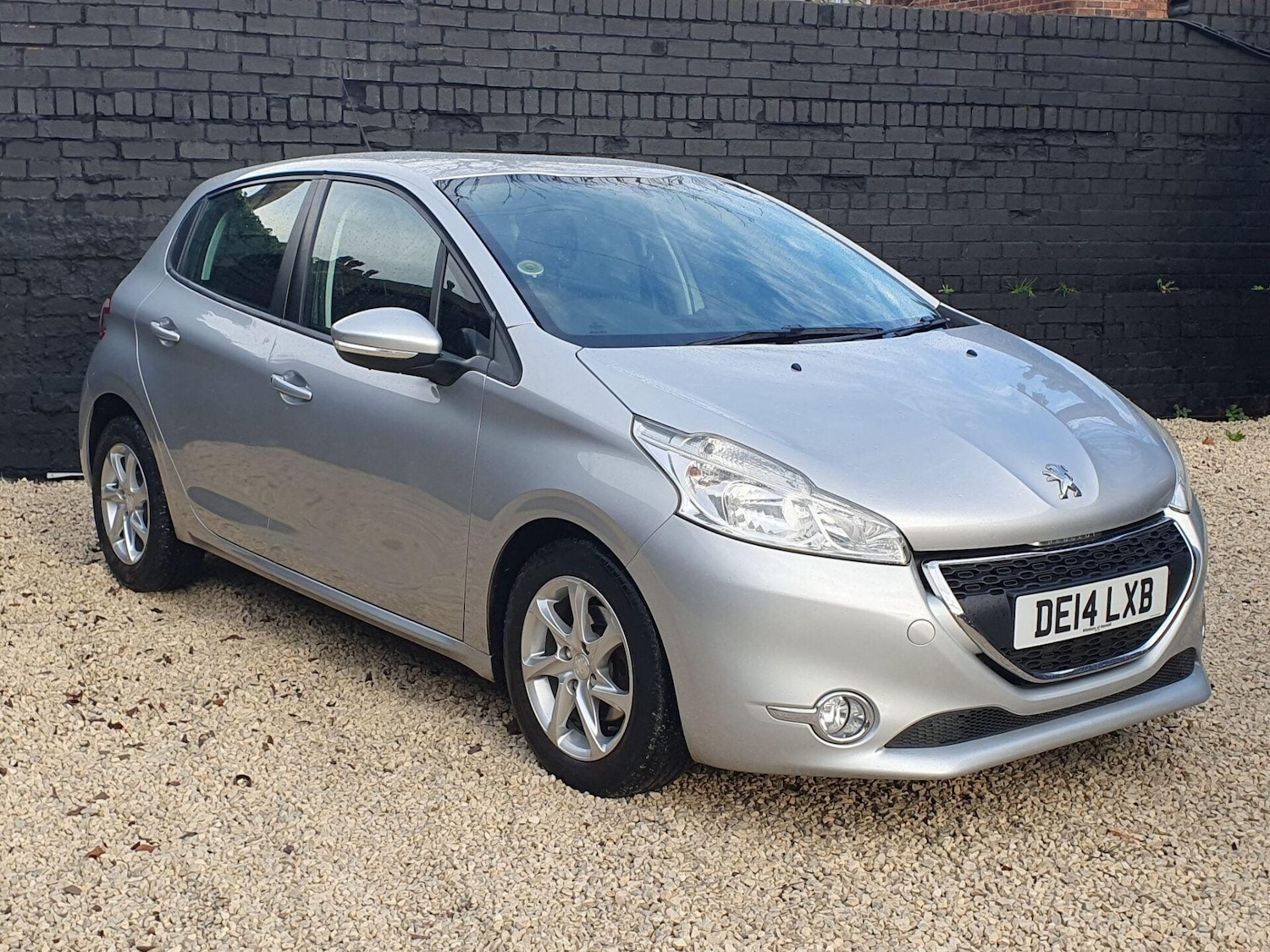 Used Peugeot 208 2014 for sale - 76719450: Photo 30