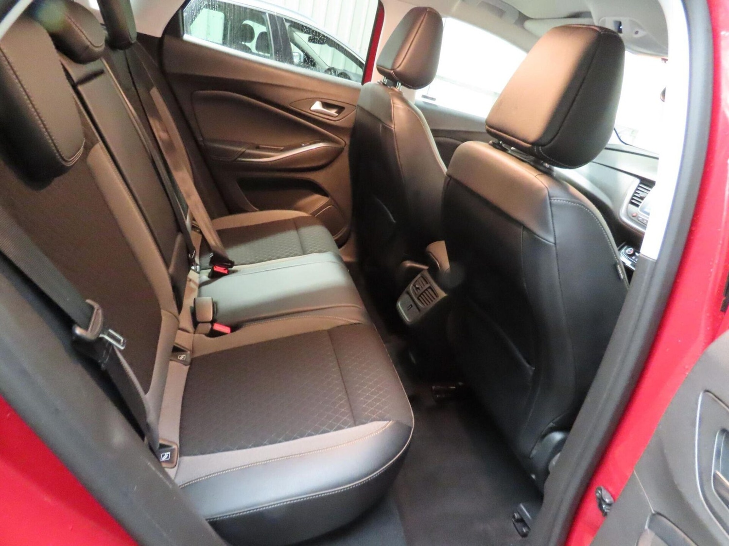 Used Vauxhall Grandland X 2018 for sale - 76767666: Photo 10