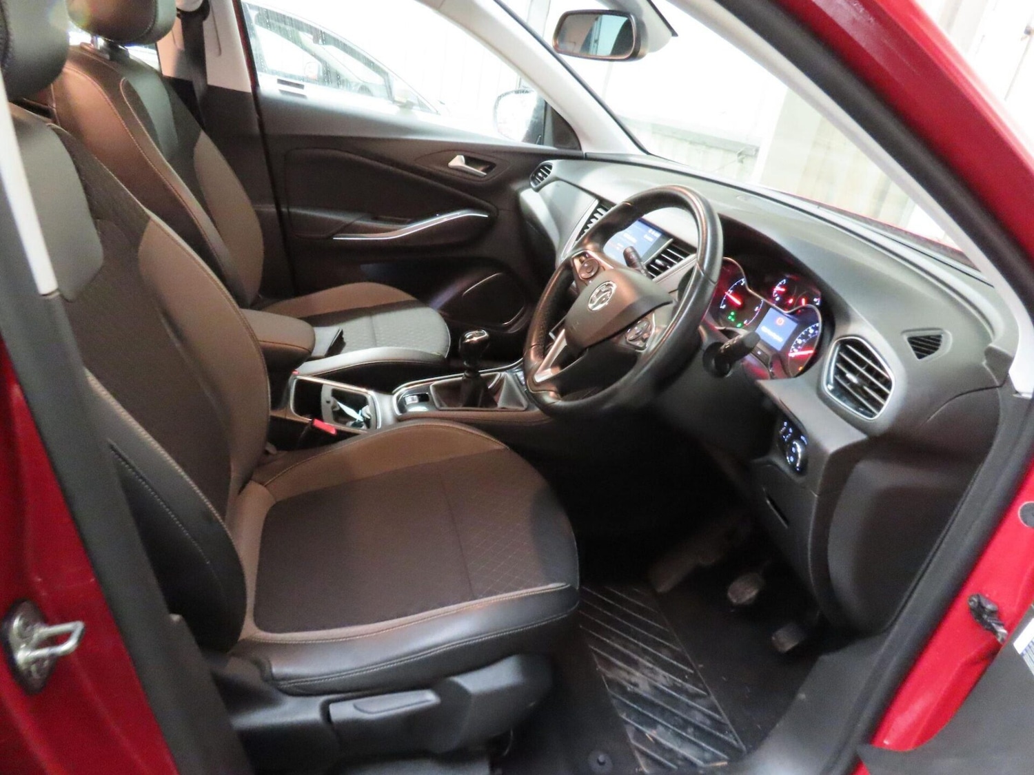 Used Vauxhall Grandland X 2018 for sale - 76767666: Photo 9