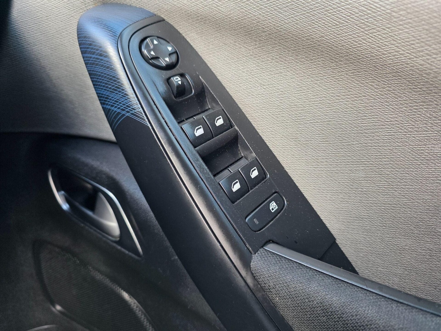 Used Citroen C4 Picasso 2017 for sale - 77844820: Photo 15