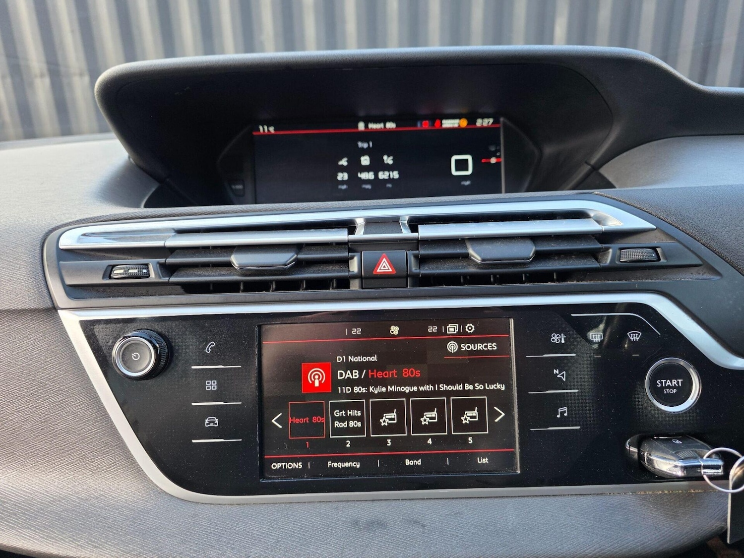 Used Citroen C4 Picasso 2017 for sale - 77844820: Photo 29