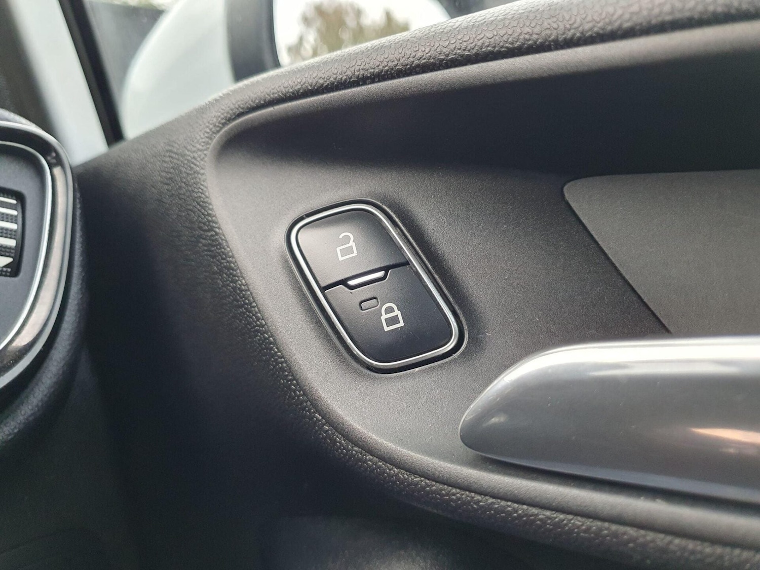 Used Ford Fiesta 2018 for sale - 76719748: Photo 26