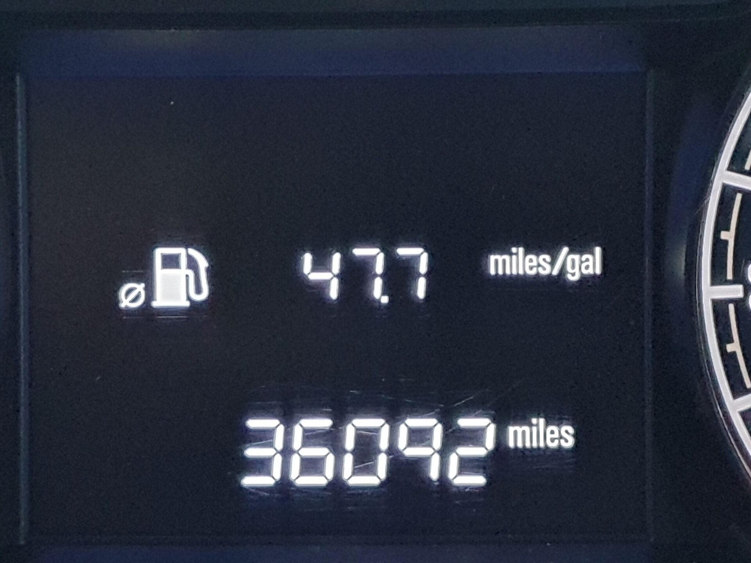 Used Vauxhall Viva 2016 for sale - 76719749: Photo 11