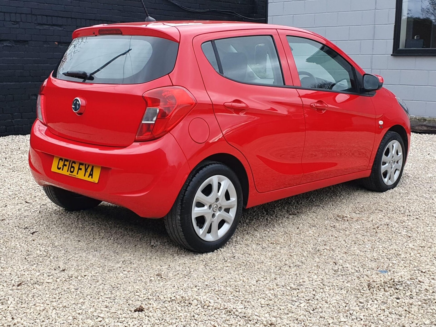 Used Vauxhall Viva 2016 for sale - 76719749: Photo 4