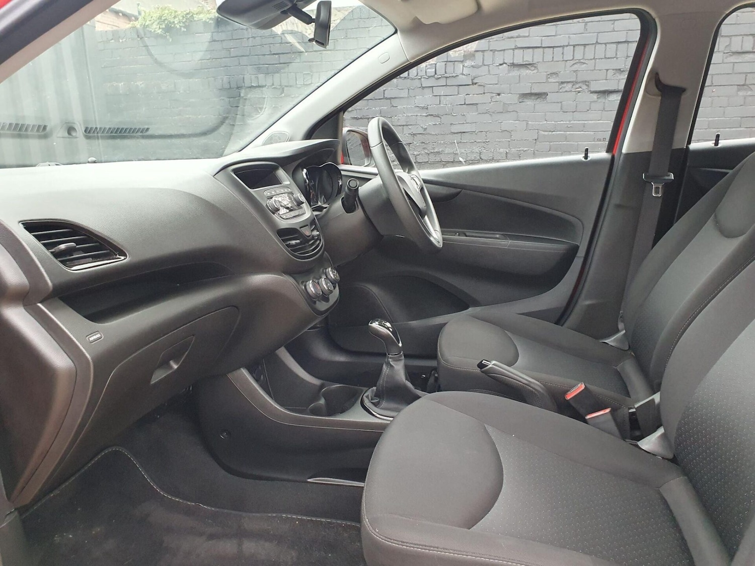 Used Vauxhall Viva 2016 for sale - 76719749: Photo 9