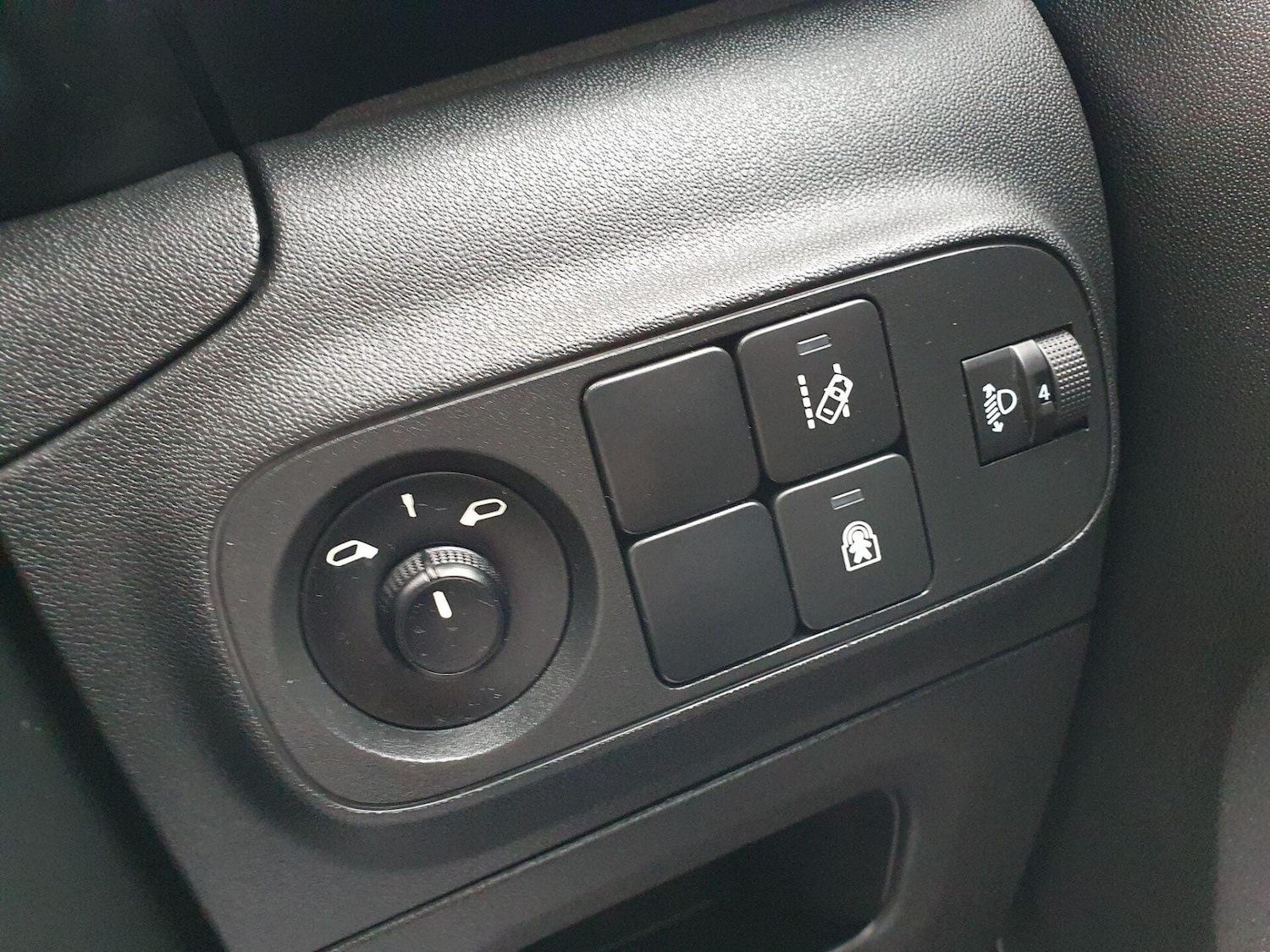 Used Citroen C3 2017 for sale - 76719744: Photo 12