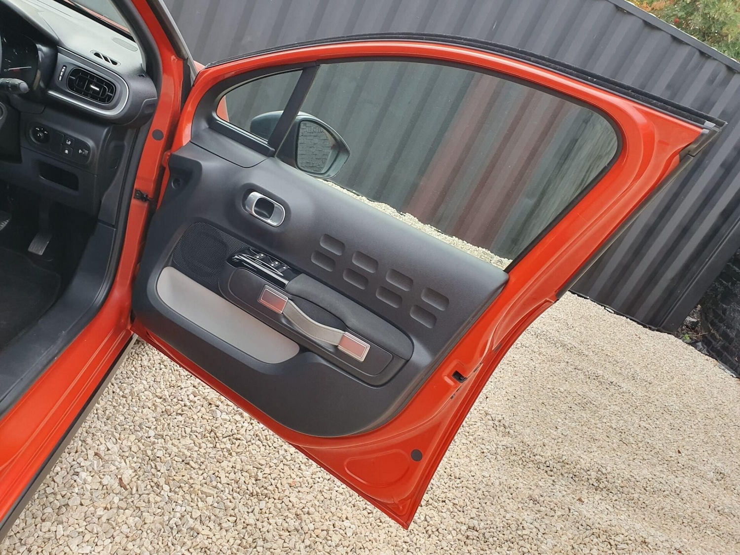 Used Citroen C3 2017 for sale - 76719744: Photo 14