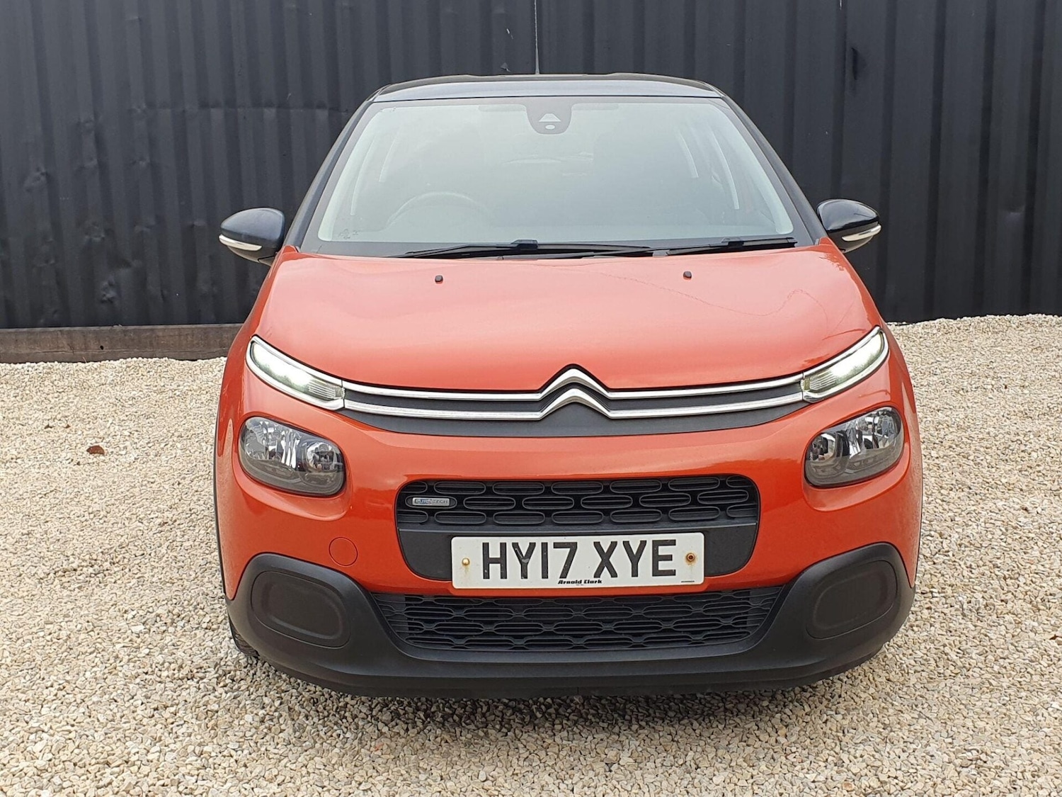 Used Citroen C3 2017 for sale - 76719744: Photo 2