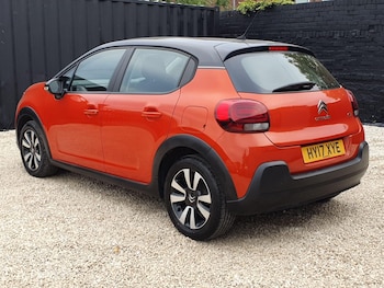 Used Citroen C3 2017 for sale - 76719744: Photo