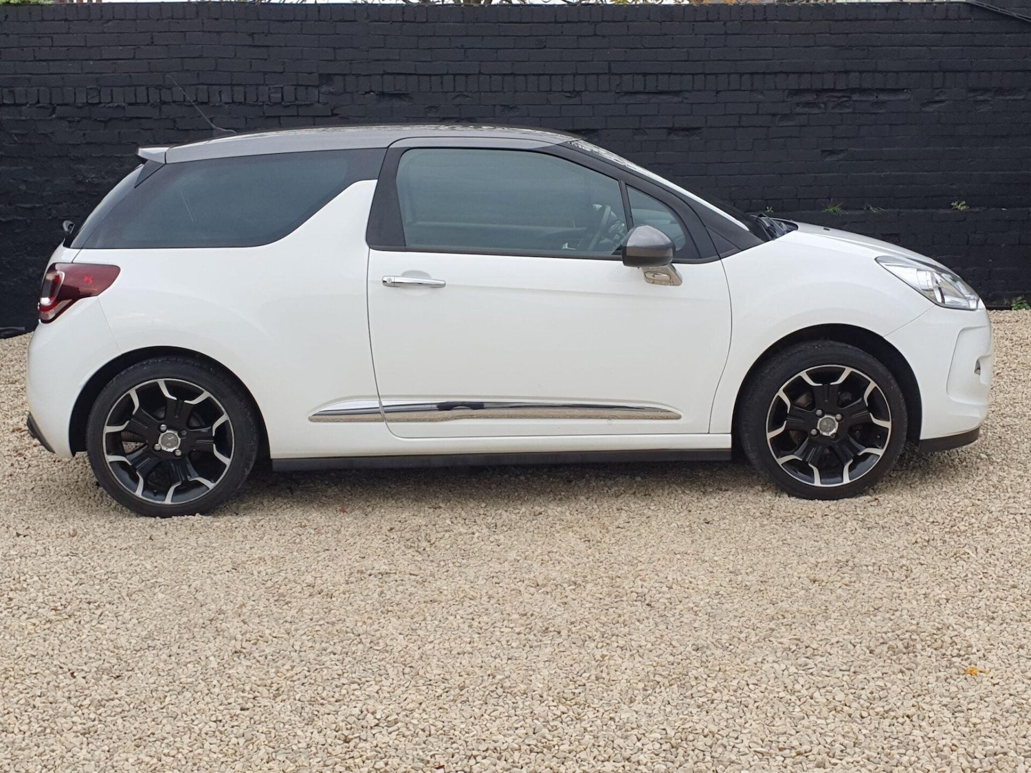 Used DS Automobiles DS 3 2015 for sale - 76719745: Photo 8