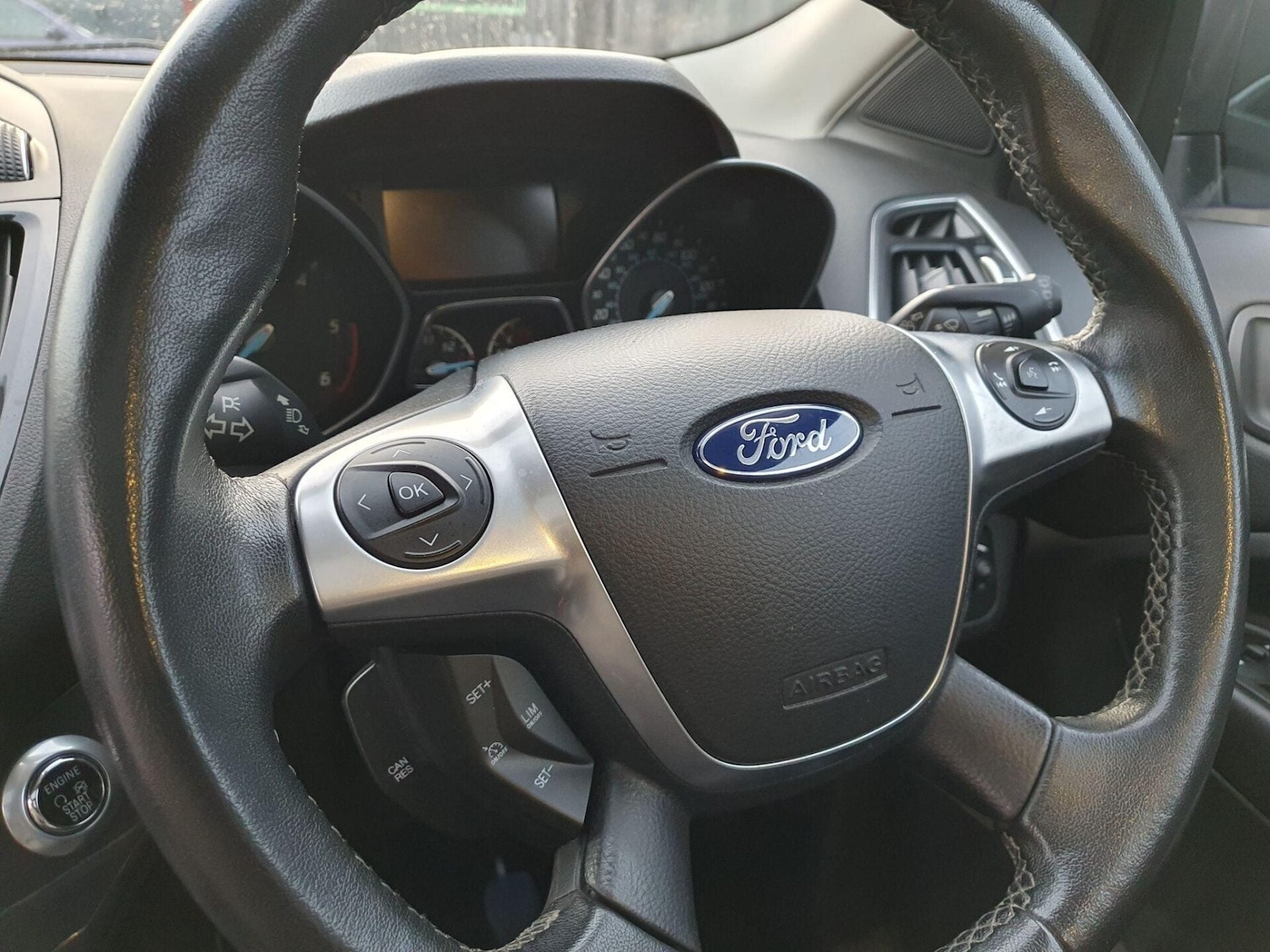 Used Ford Kuga 2015 for sale - 76719740: Photo 26