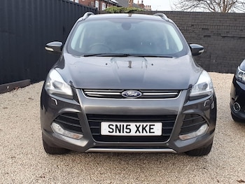 Used Ford Kuga 2015 for sale - 76719740: Photo