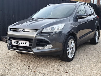Used Ford Kuga 2015 for sale - 76719740: Photo