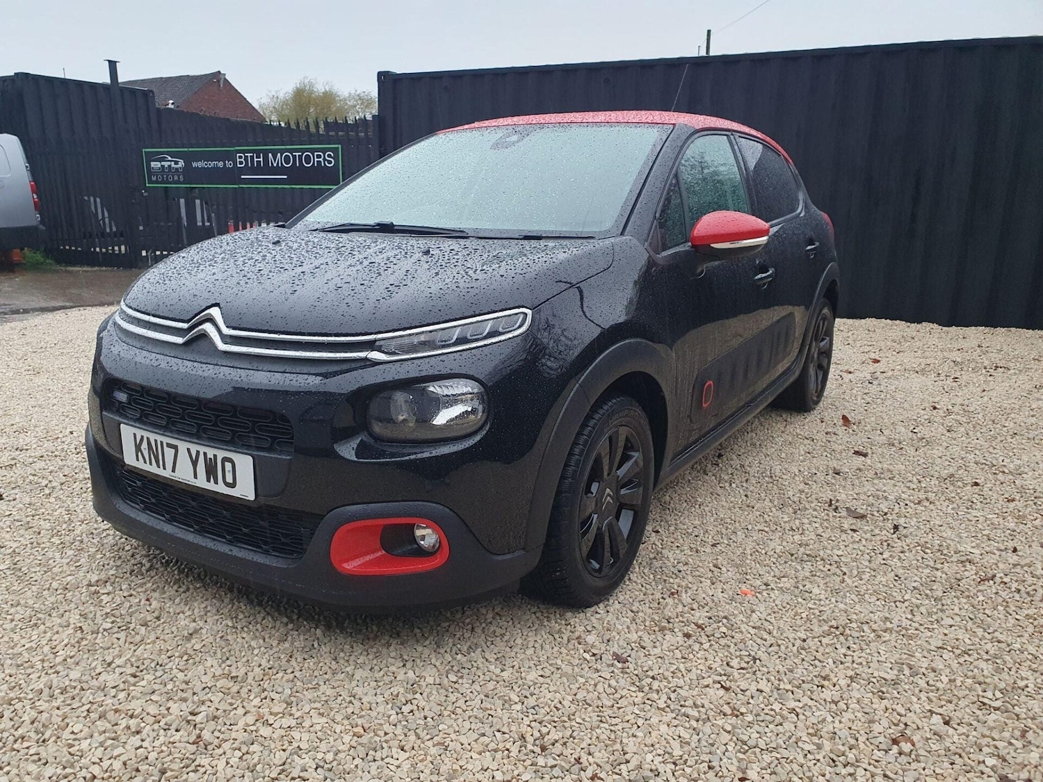 Used Citroen C3 2017 for sale - 76719747: Photo 3