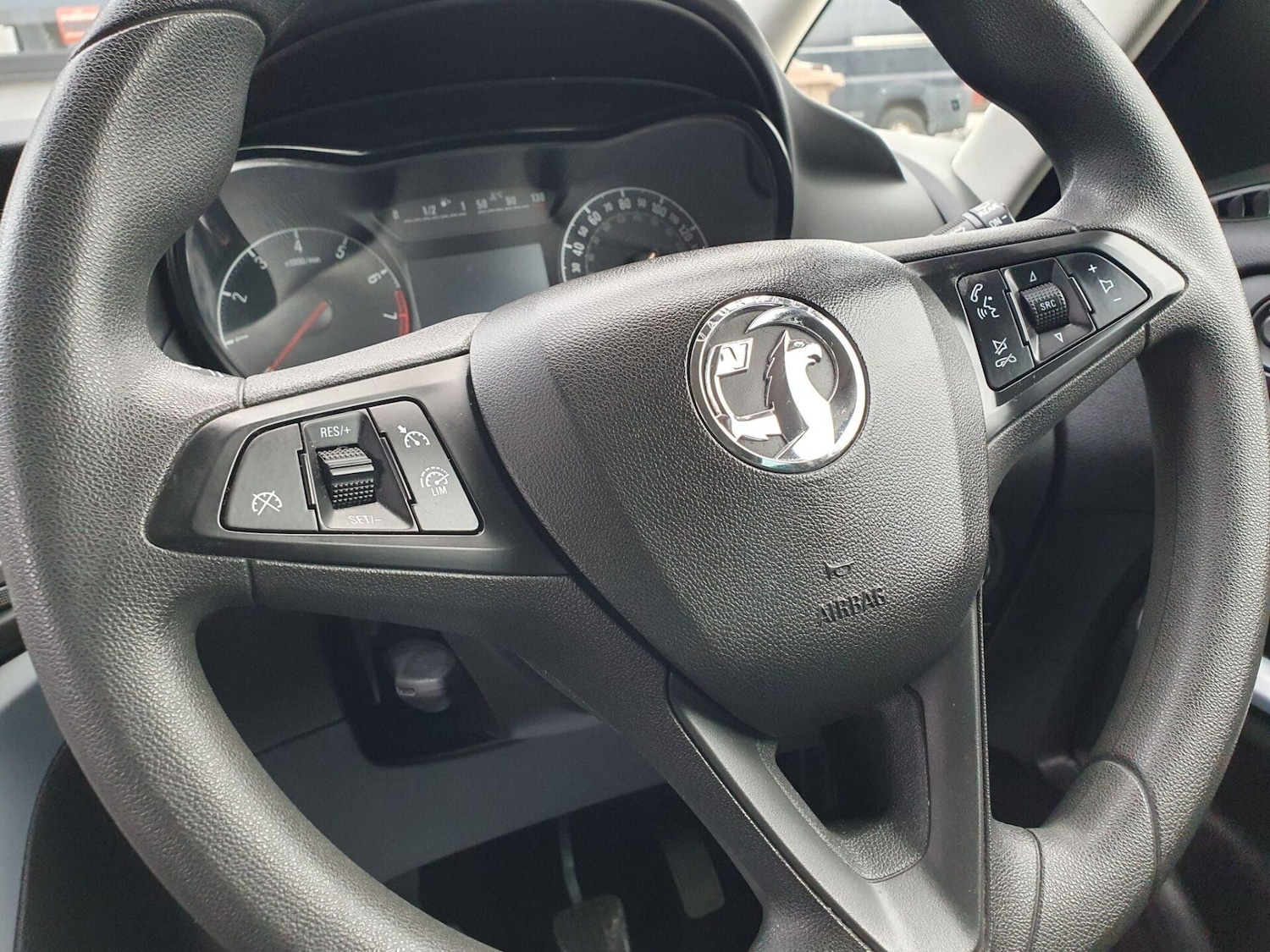 Used Vauxhall Zafira 2017 for sale - 76767654: Photo 21