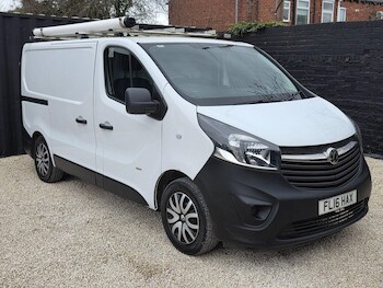 Vauxhall Vivaro feature image