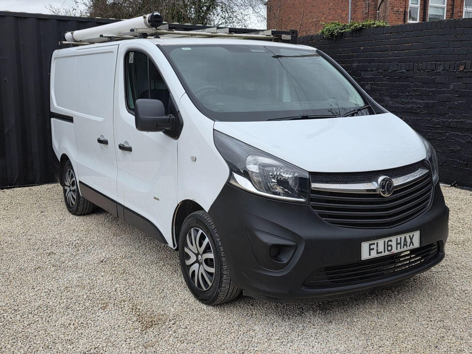Used Vauxhall Vivaro 2016 for sale - 77844822: Photo 5