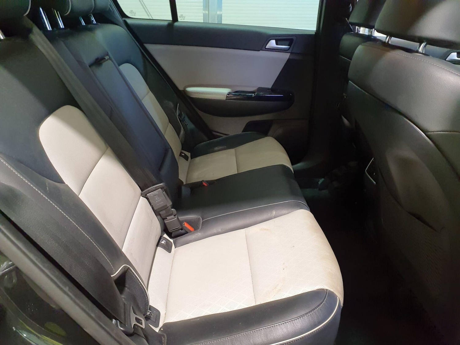 Used Kia Sportage 2018 for sale - 76719751: Photo 4