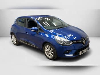 Used Renault Clio 2018 for sale - 79792096: Photo