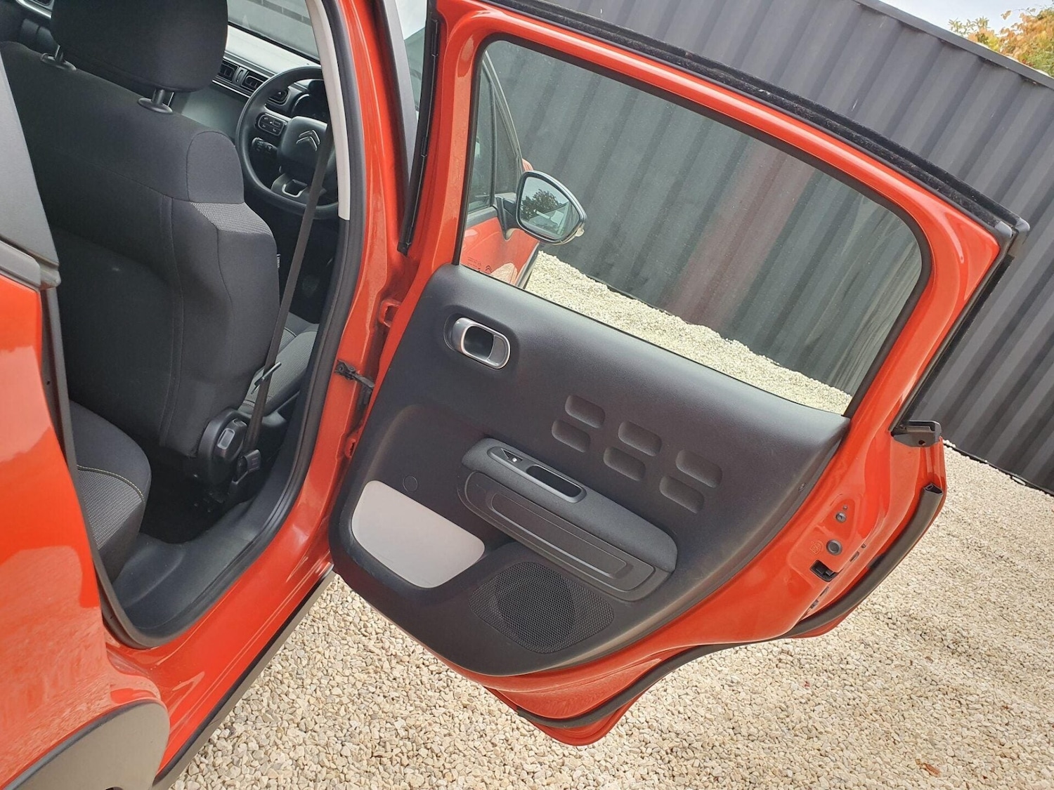 Used Citroen C3 2017 for sale - 76972550: Photo 15