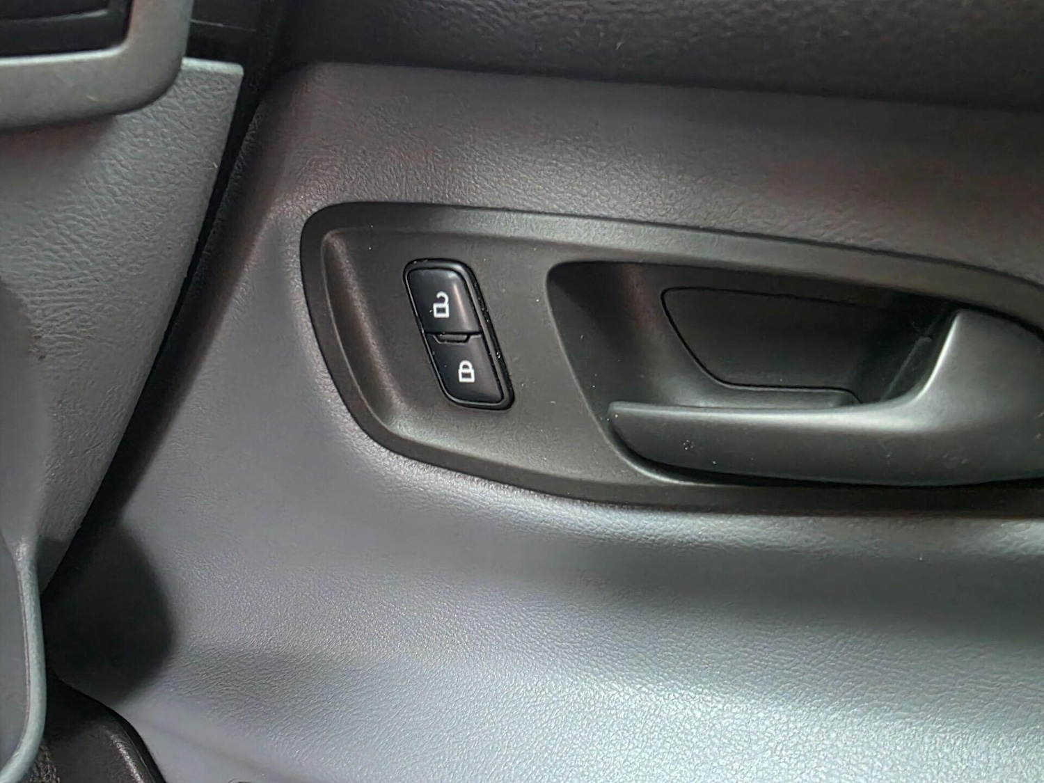 Used Ford Transit Custom 2017 for sale - 77805063: Photo 23