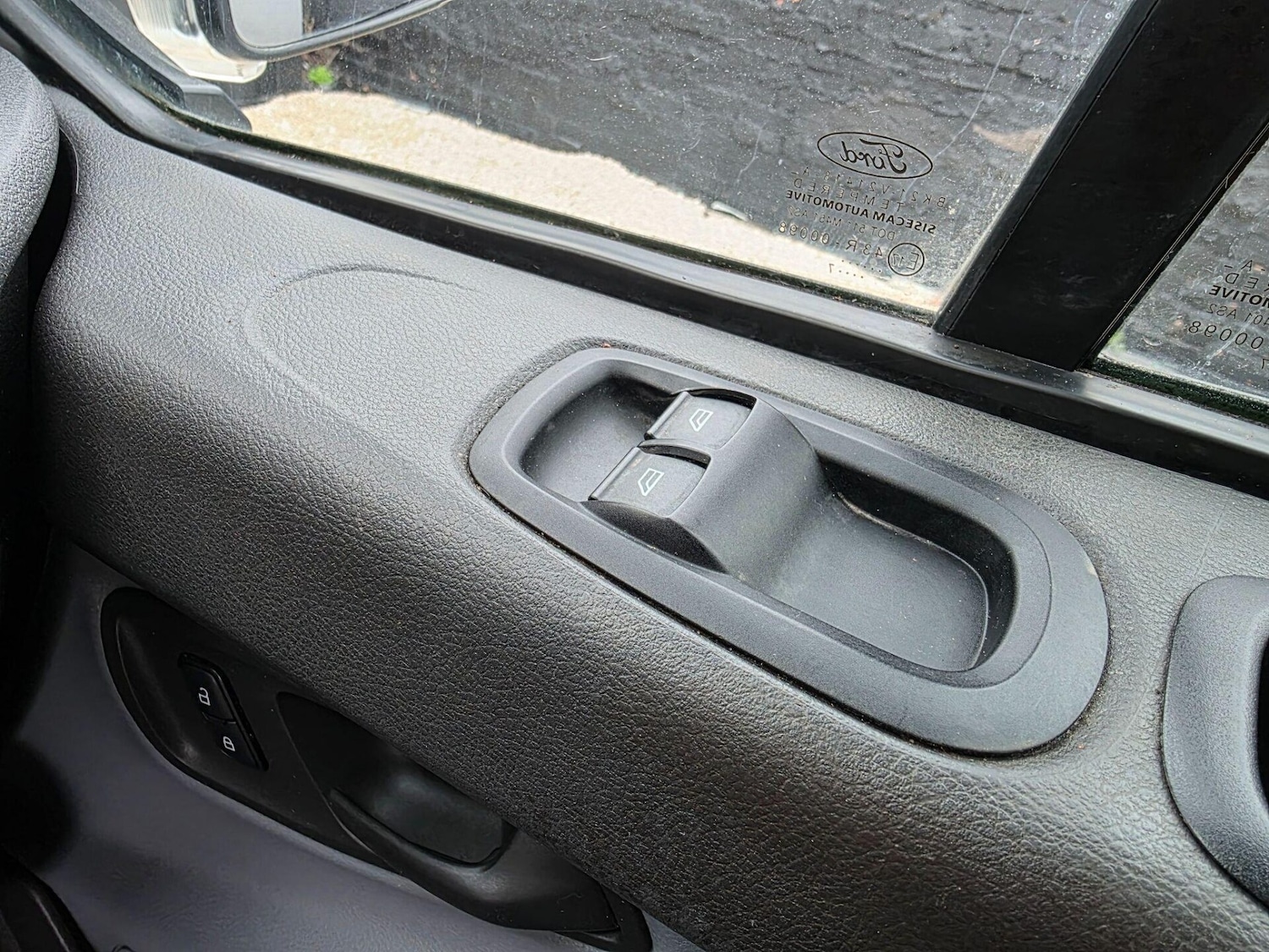 Used Ford Transit Custom 2017 for sale - 77805063: Photo 24