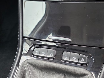 Used Vauxhall Grandland X 2018 for sale - 78242368: Photo