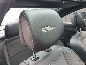 Used Renault Megane 2012 for sale - 76809240: Photo