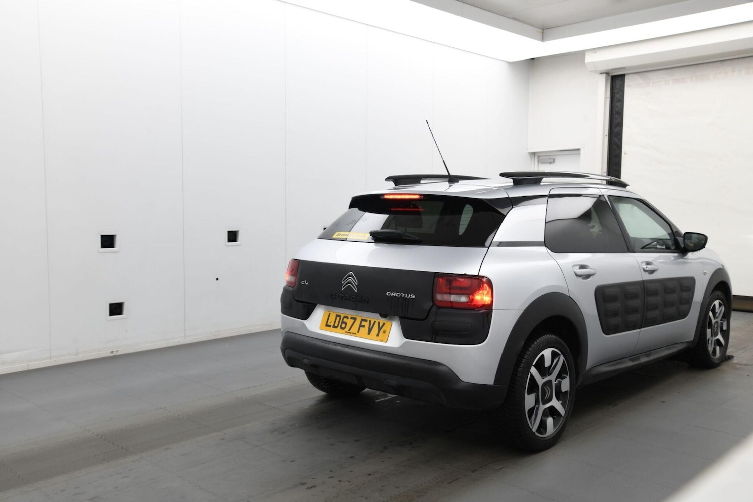 Used Citroen C4 Cactus 2017 for sale - 77520446: Photo 3