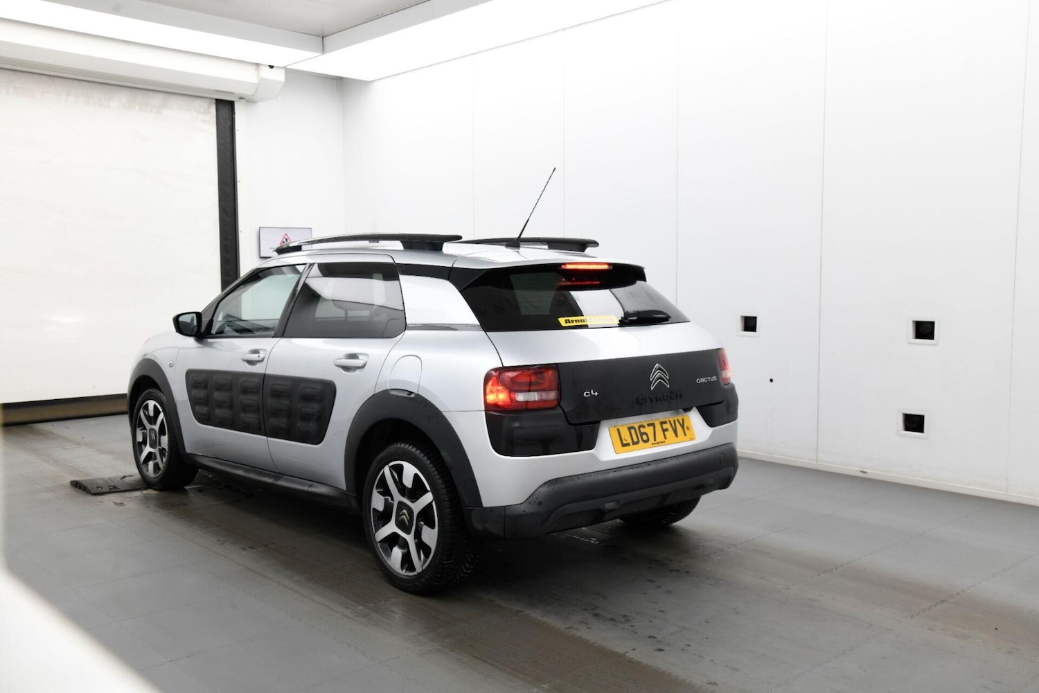 Used Citroen C4 Cactus 2017 for sale - 77520446: Photo 4