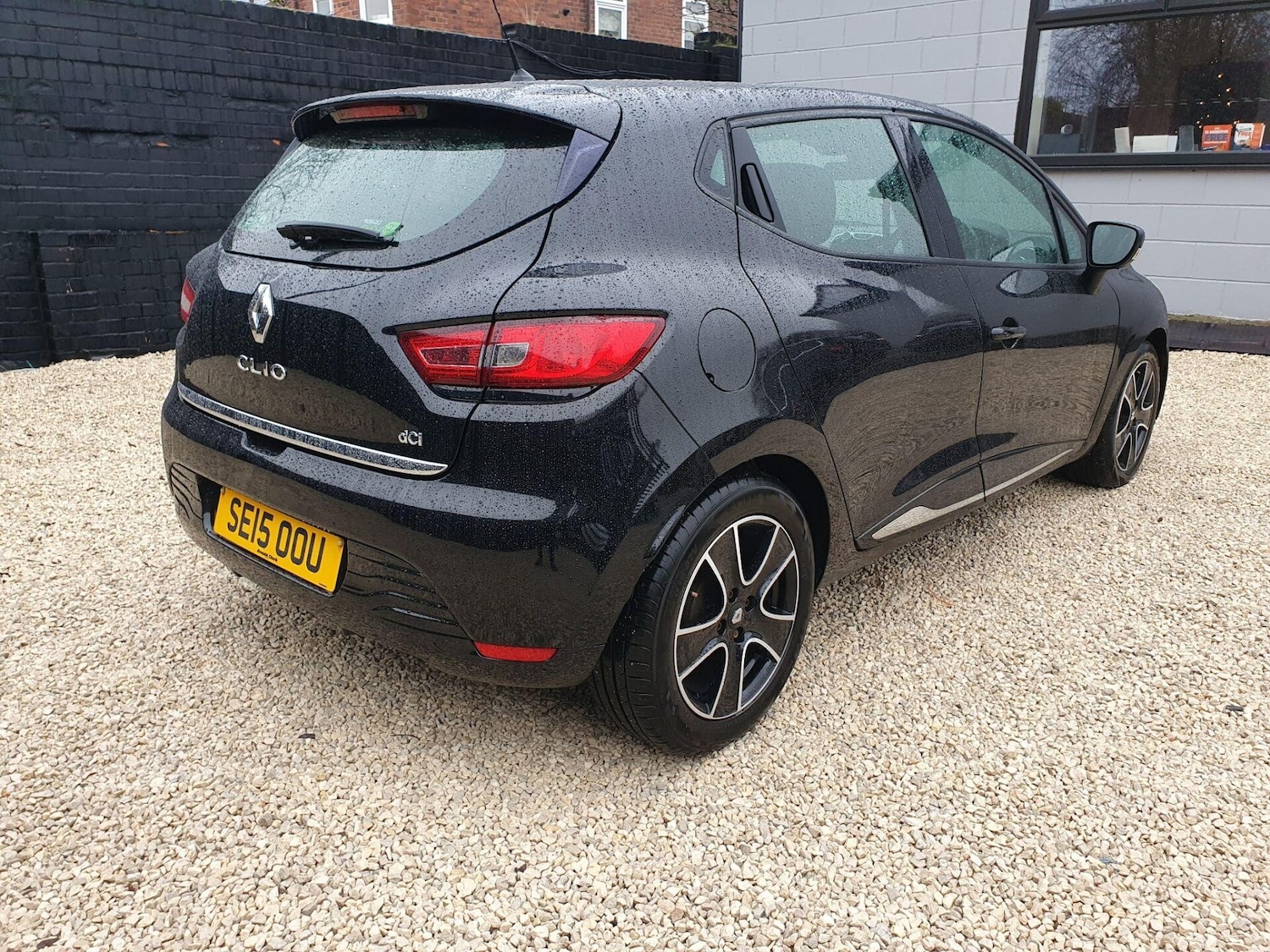 Used Renault Clio 2015 for sale - 76922774: Photo 4