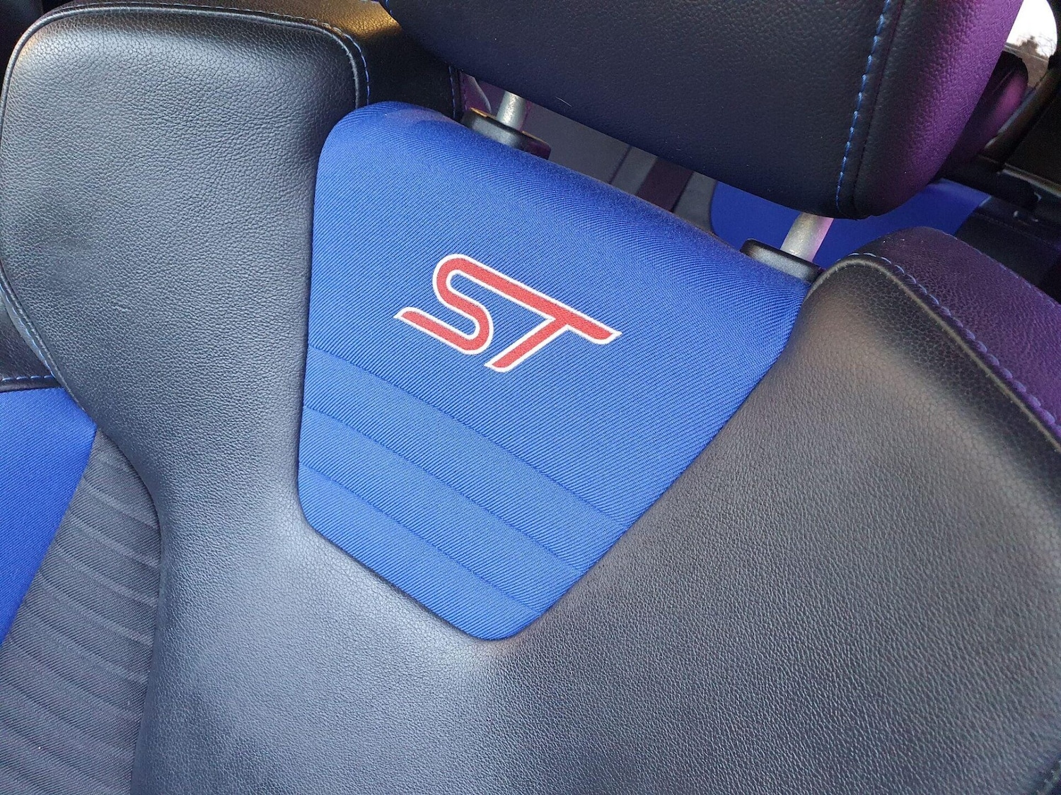 Used Ford Focus 2012 for sale - 76985190: Photo 13