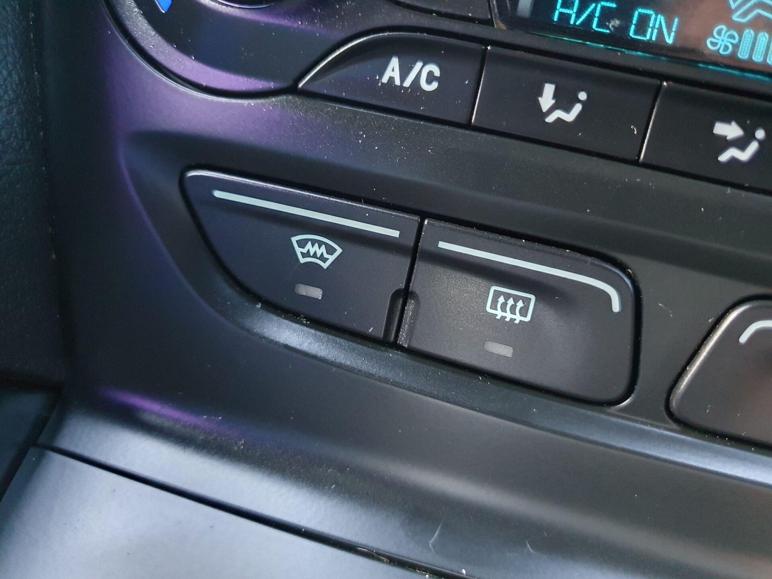 Used Ford Focus 2012 for sale - 76985190: Photo 28