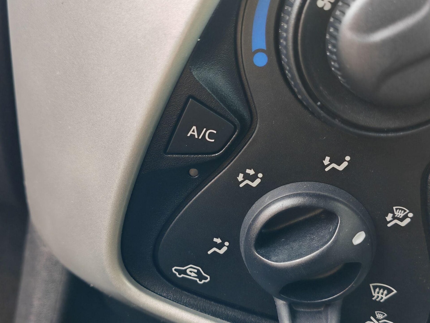 Used Citroen C1 2014 for sale - 76719746: Photo 10