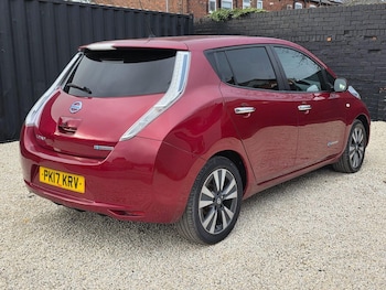 Used Nissan Leaf 2017 for sale - 77805064: Photo