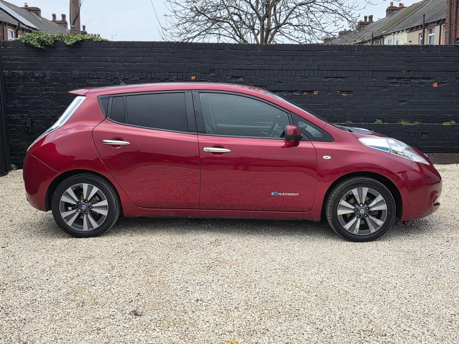 Used Nissan Leaf 2017 for sale - 77805064: Photo 8