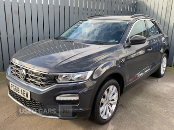 Used Volkswagen T-Roc 2019 for sale - 77697217: Photo