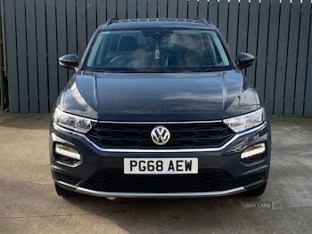 Used Volkswagen T-Roc 2019 for sale - 77697217: Photo