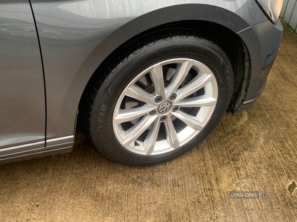 Used Volkswagen Passat 2015 for sale - 76296378: Photo 8