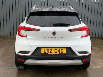 Used Renault Captur 2022 for sale - 76667775: Photo