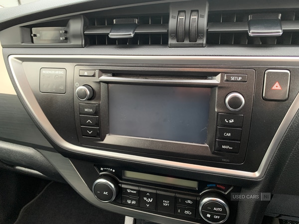 Used Toyota Auris 2014 for sale - 76667639: Photo 16