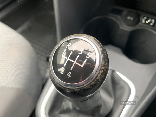 Used Volkswagen Polo 2010 for sale - 77941264: Photo 15