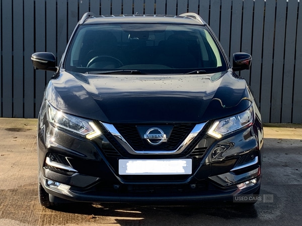 Used Nissan Qashqai 2017 for sale - 76359328: Photo 2