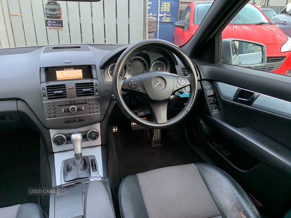 Used Mercedes-Benz C Class 2011 for sale - 77268374: Photo 12