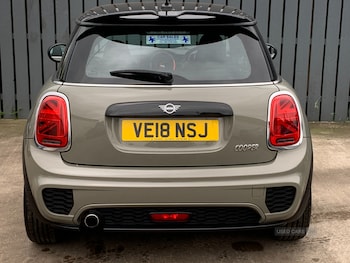 Used MINI Hatch 2018 for sale - 78947782: Photo