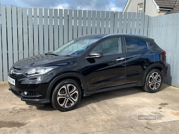 Used Honda HR-V 2017 for sale - 75942278: Photo
