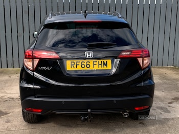 Used Honda HR-V 2017 for sale - 75942278: Photo
