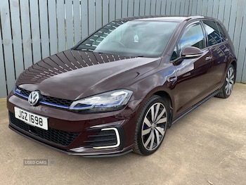 Used Volkswagen Golf 2018 for sale - 78335868: Photo