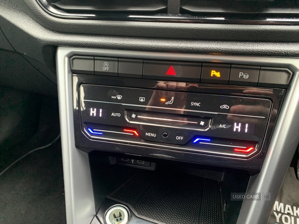 Used Volkswagen T-Roc 2022 for sale - 77041342: Photo 17